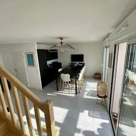Duplex Vue Océan Première Ligne Parking Et Fibre